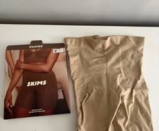 Skims shape wear