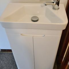 Cabinet with sink