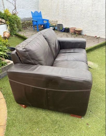 Black Leather 2 Seater Sofa - Good Condition - 160cm Wide