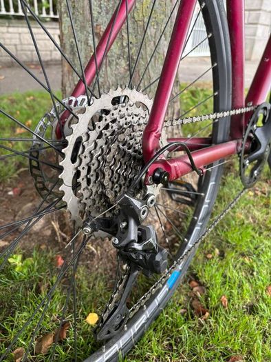Sona Lightweight Aluminium Speed/Commuter Bike Shimano Disc Brakes