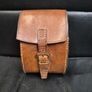 Vintage Gentlemens grooming brush set in original leather case Image 4