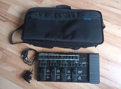 Boss ME-90 effect pedal with bag