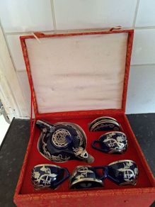 Vintage Chinese tea set