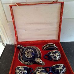 Vintage Chinese tea set