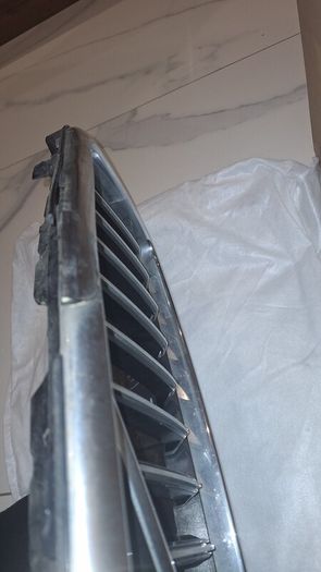 2021 Volvo XC60 Front Grill