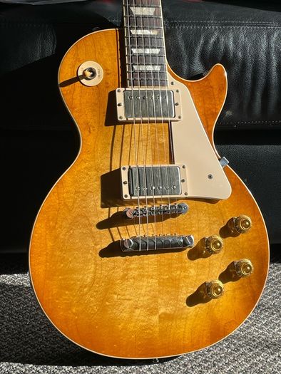 Gibson Les Paul 2020 Classic - Honeyburst