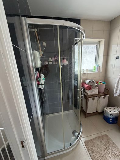 shower cabin