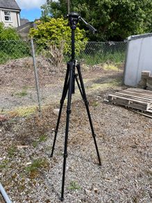 Velbon (5ft 8") Video Tripod