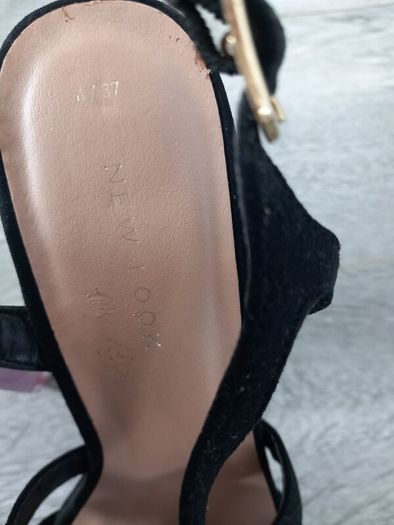 Black heels