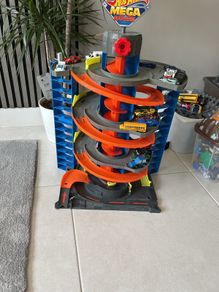 hot wheels city mega garage