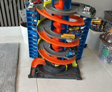 hot wheels city mega garage