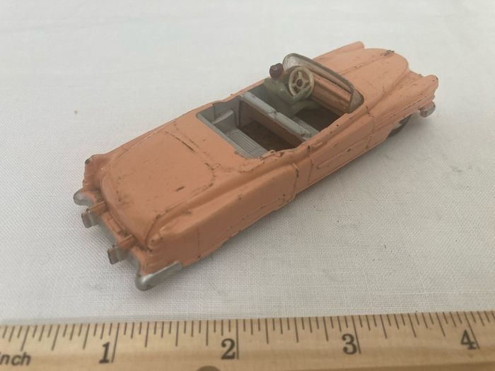 Dinky 131. Cadillac Eldorado. 1956/61.