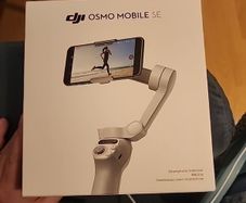DJI Osmo Mobile SE gimbal