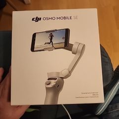DJI Osmo Mobile SE gimbal