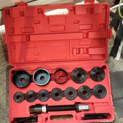 19 pcs Wheel Bearing Removal and installation Kit