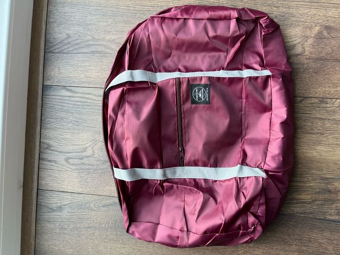 Brand NEW Travel/Gym bag