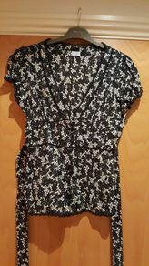 Oasis black and white top