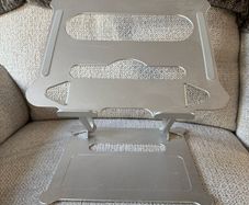 Laptop stand
