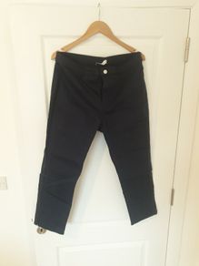 Three-quarter shorts