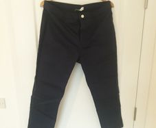 Three-quarter shorts