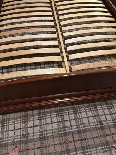 The Laiore Sleigh Bed( King Size)
