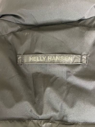 jacket black helly Hansen puffer jacket size medium