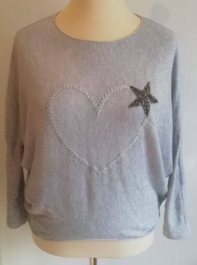 Carla Giannini Women's Angora Mix Top With Heart & Stars New With Tag Grey