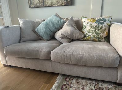 seater couch