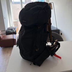 Forclaz MT100 Easyfit 50L Trekking Backpack with Rain Cover