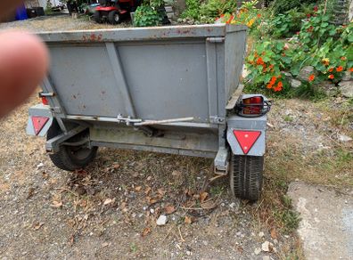 Dump trailer