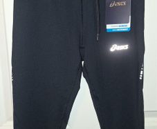 SALE!  Asics Black Knee-Length Performance Leggings