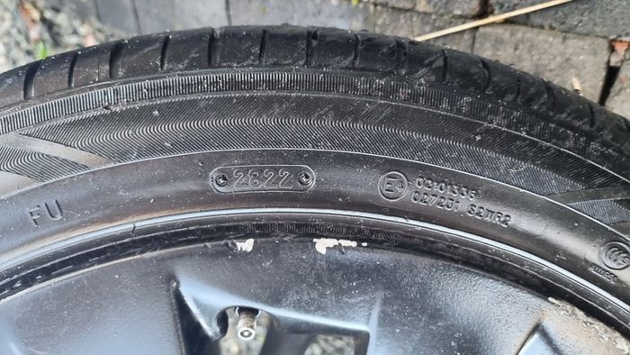 Tesla Alloy Wheel - Model S