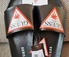 Women/men UNISEX slides NEW (Guess) size 40