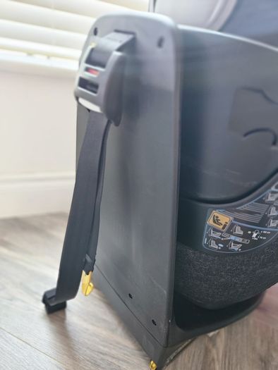 Maxi Cosi AxissFix Plus Swivel Car Seat
