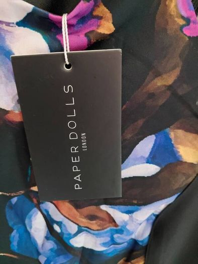 Paperdolls dress
