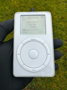Apple iPod 1st Generation (M8541) 10gb