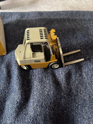Yale Toy Forklift