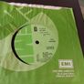 9 x cliff richard 7" vinyl singles Bundle. All Irish pressings Image 6