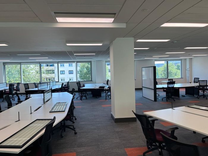 office x 400 Job lot groups of 6 work stations