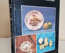 The Collector's Cabinet by Ruth Berges (HQ100)