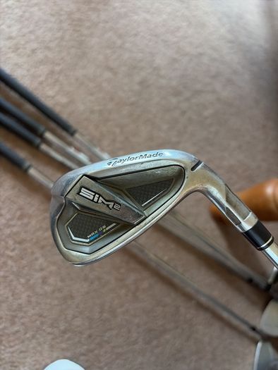 Taylormade Irons Sim2 Max Os 4-pw Rh