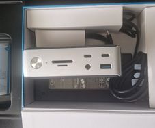 Anker 577 Docking Station (13-in-1, Thunderbolt 3)