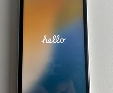 Apple iPhone XR 64GB  White  Unlocked