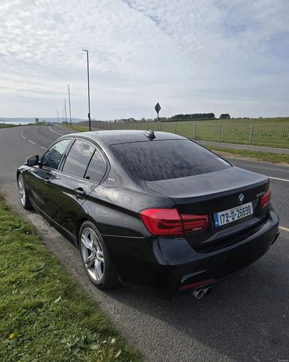 2017/2 BMW 330e M Sport Shadow Edition
