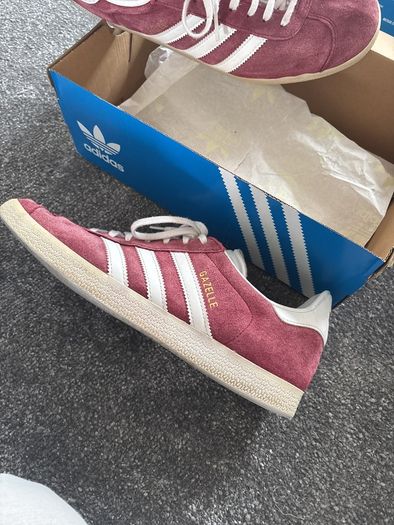 Adidas Gazelle , size 10, excellent condition