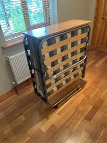 Fold up bed