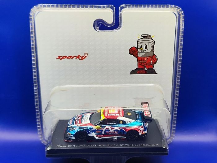 Sparky Nissan GT-R Nismo GT3, 1:64 scale, new.