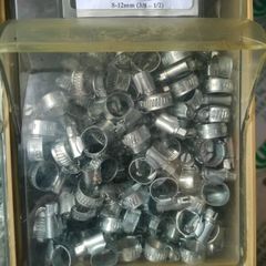 Various size hose clips