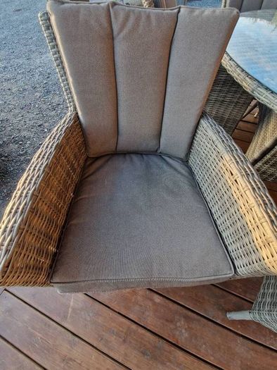 Rattan 8 seater dining set new