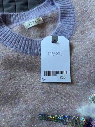 Beautiful unicorn sweater 9yrs